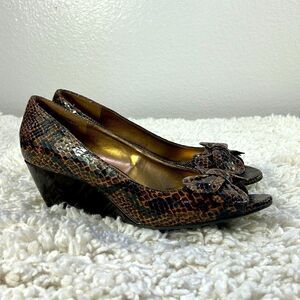 Anne Klein Madelia alligator peep toe wedges
